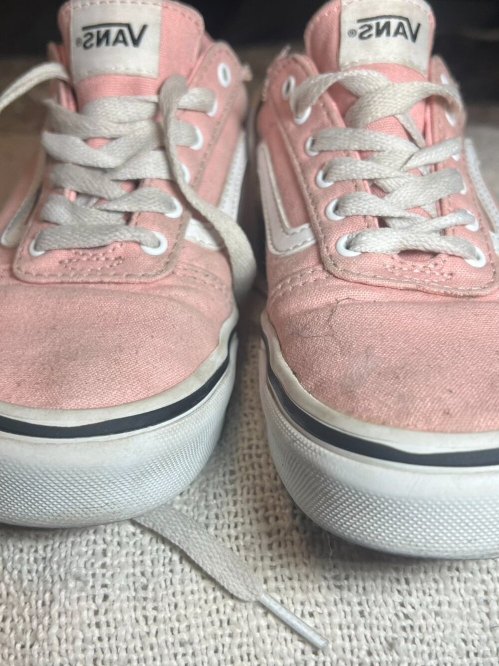 Vans Old Skool Kids Size 4 Pink Canvas Sneakers White Stripe Lace-Up Shoes